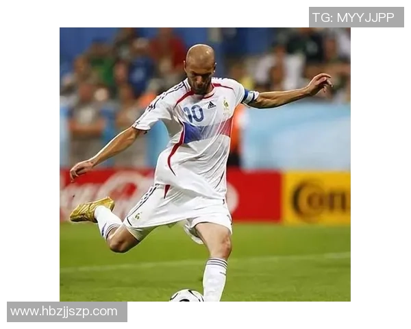 以长传助攻见长的足球球星分析与技术特点探讨 以长传助攻见长的足球球星分析与技术特点探讨