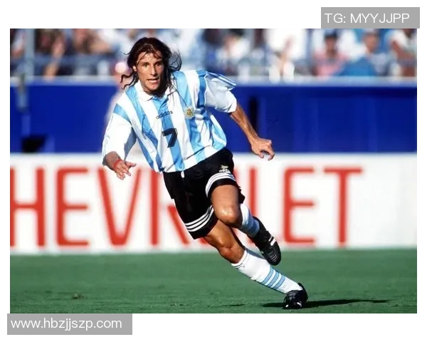 全球足球排名第十位球星揭秘 他们的技术与成就为何引人注目 全球足球排名第十位球星揭秘 他们的技术与成就为何引人注目