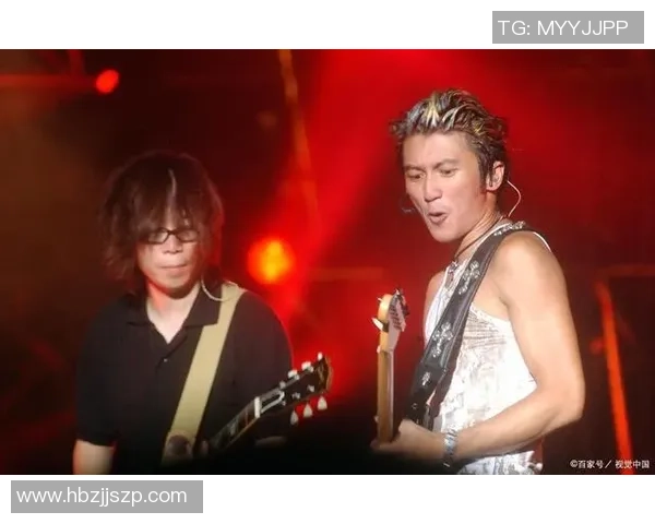 劳尔传奇再现:从少年天才到世界足球巨星的辉煌历程 劳尔传奇再现:从少年天才到世界足球巨星的辉煌历程